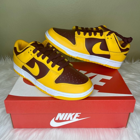 Nike Dunk Low Retro